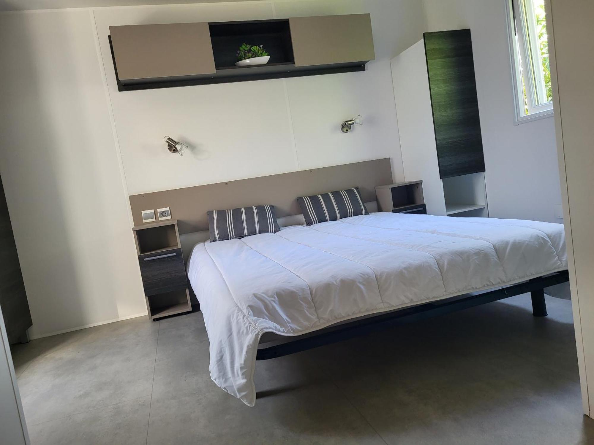 Fabuleux Mobil-Homme 4/6 Personnes Hotel Fréjus Екстериор снимка